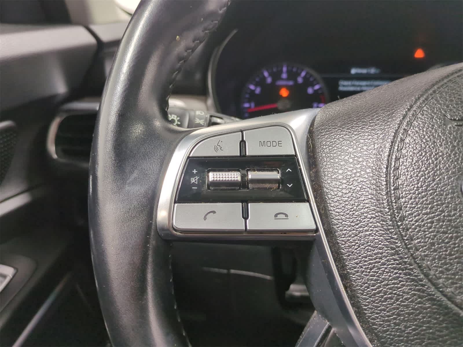Thumbnail: 2020 Kia Telluride - 26