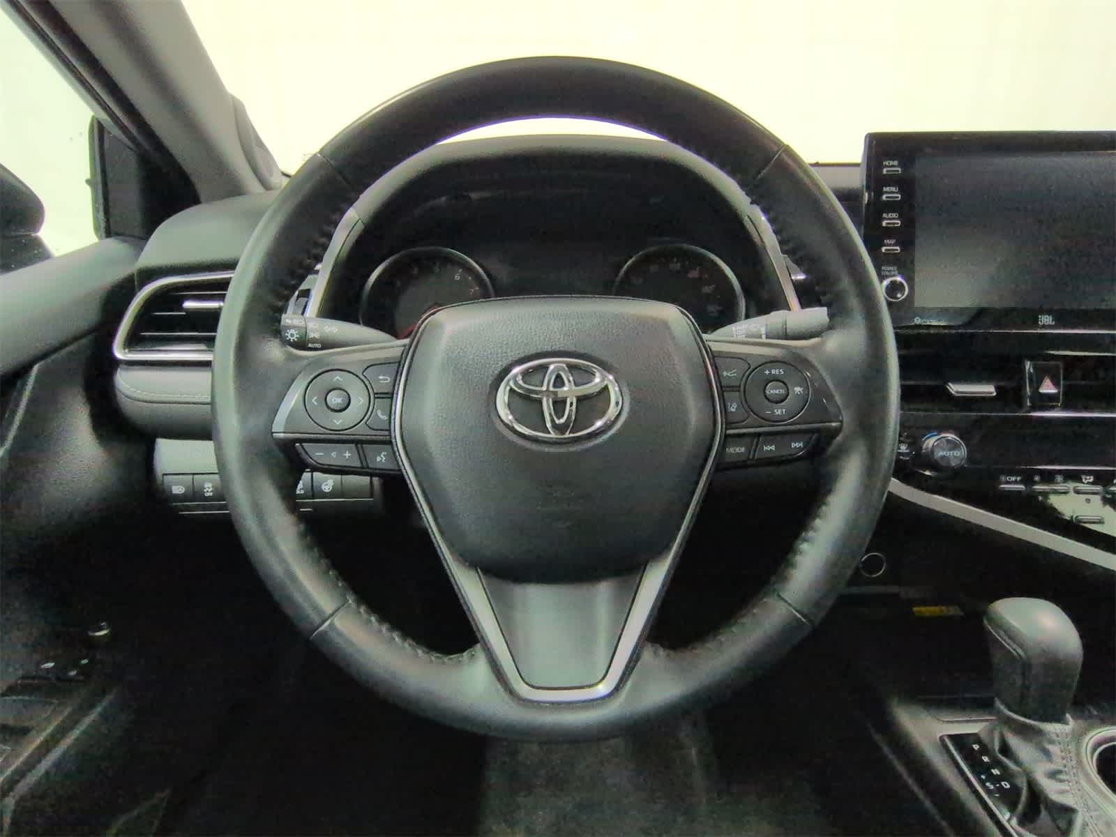 Thumbnail: 2023 Toyota Camry - 25