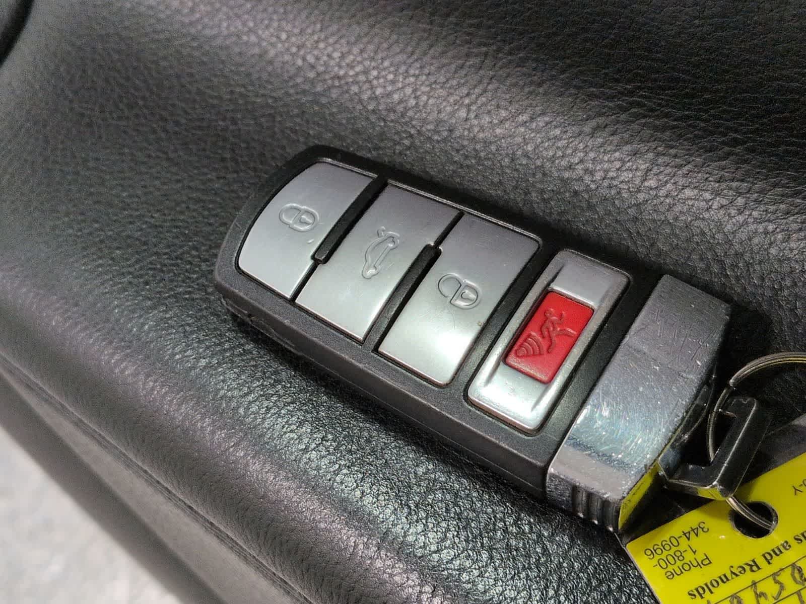 Thumbnail: 2008 Volkswagen Passat - 32