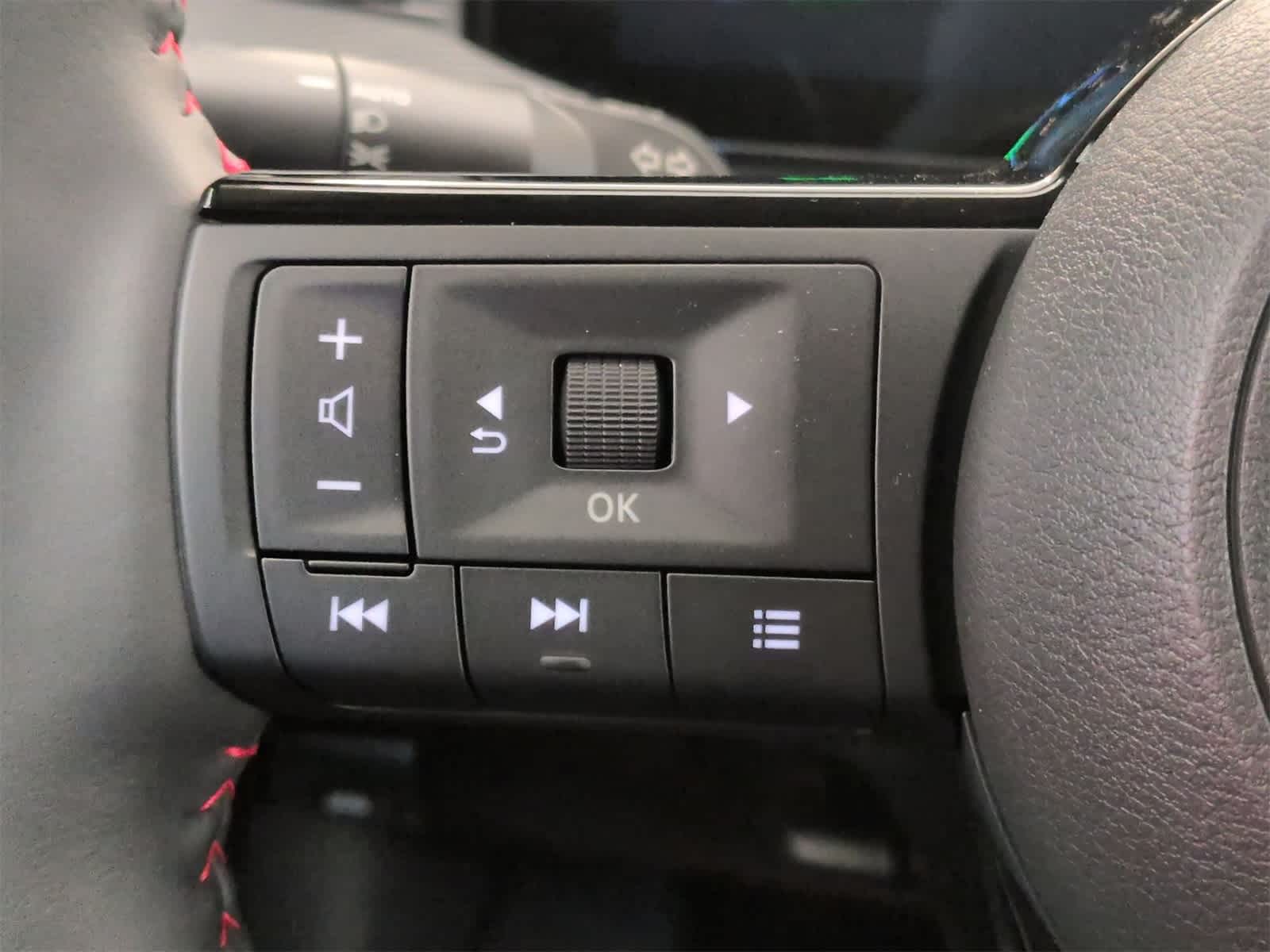 Thumbnail: 2026 Nissan Kicks - 18