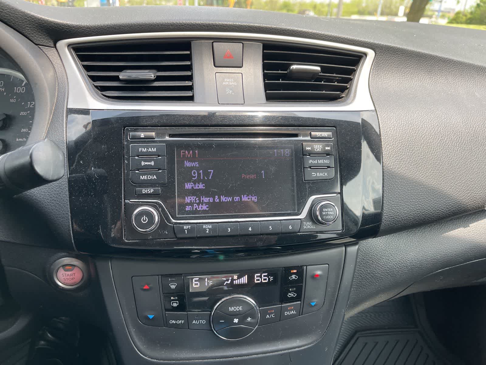 2018 Nissan Sentra SV -
                  Farmington Hills, MI