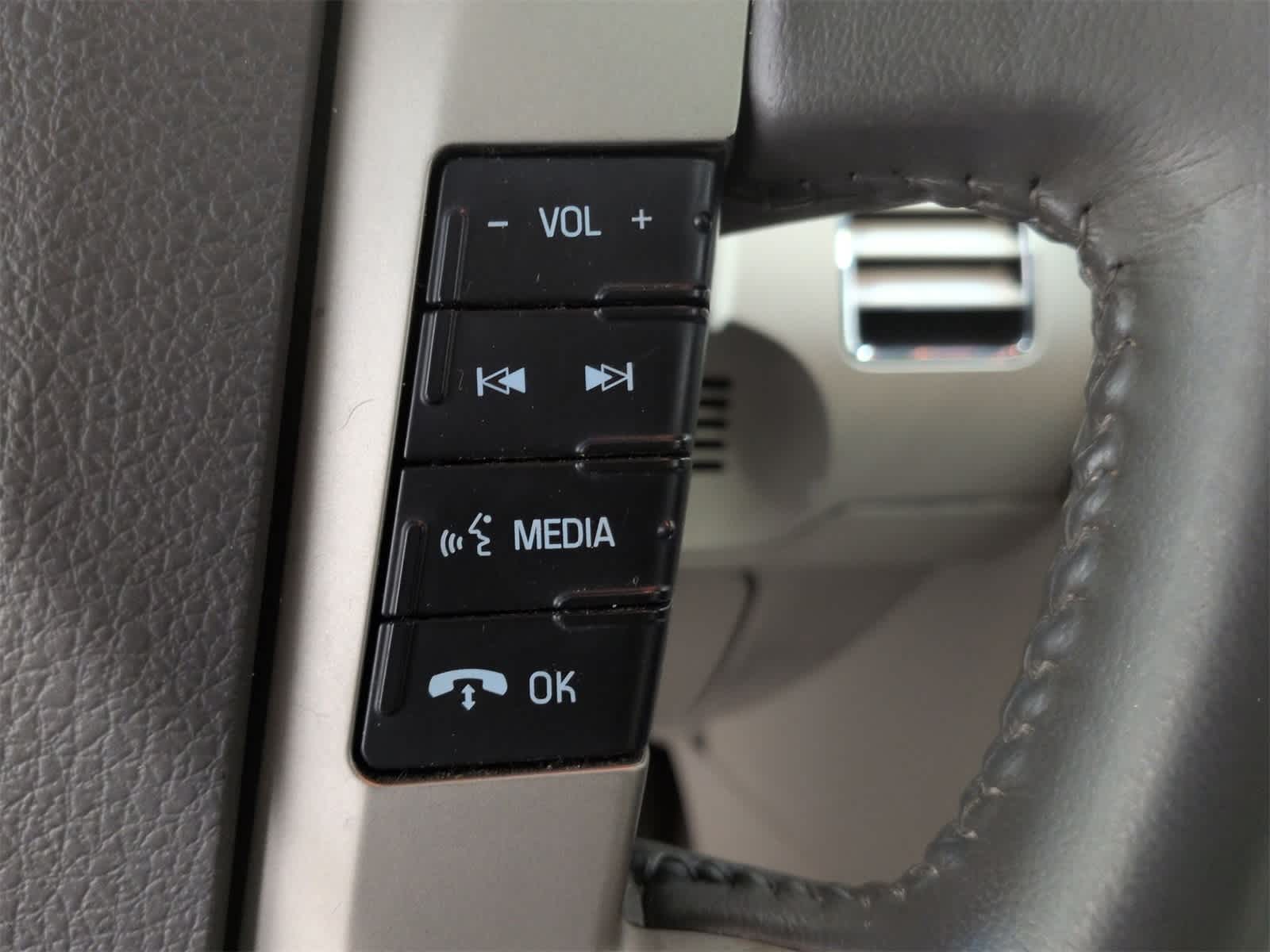 Thumbnail: 2012 Ford Flex - 26