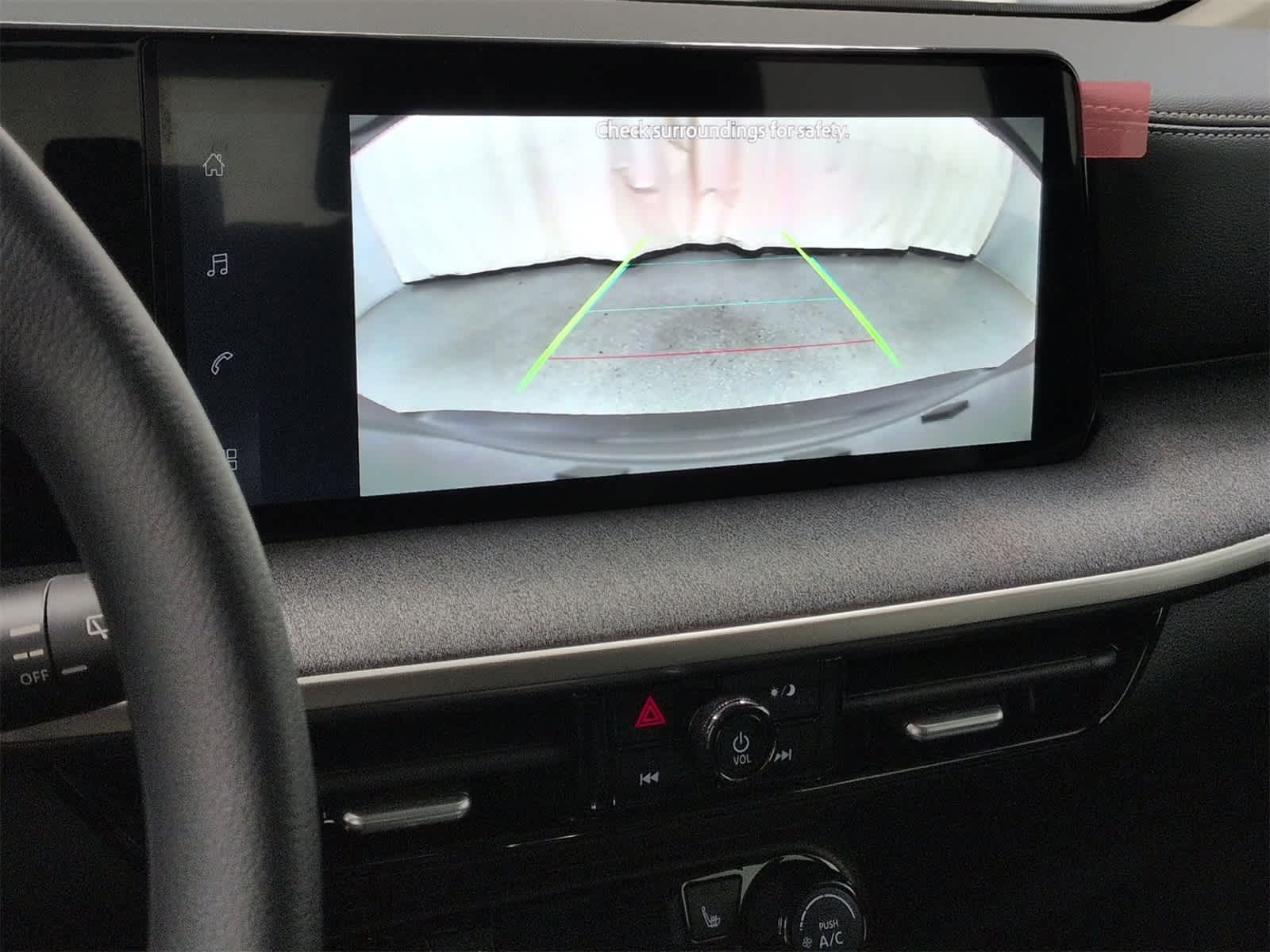 Thumbnail: 2026 Nissan Kicks - 31