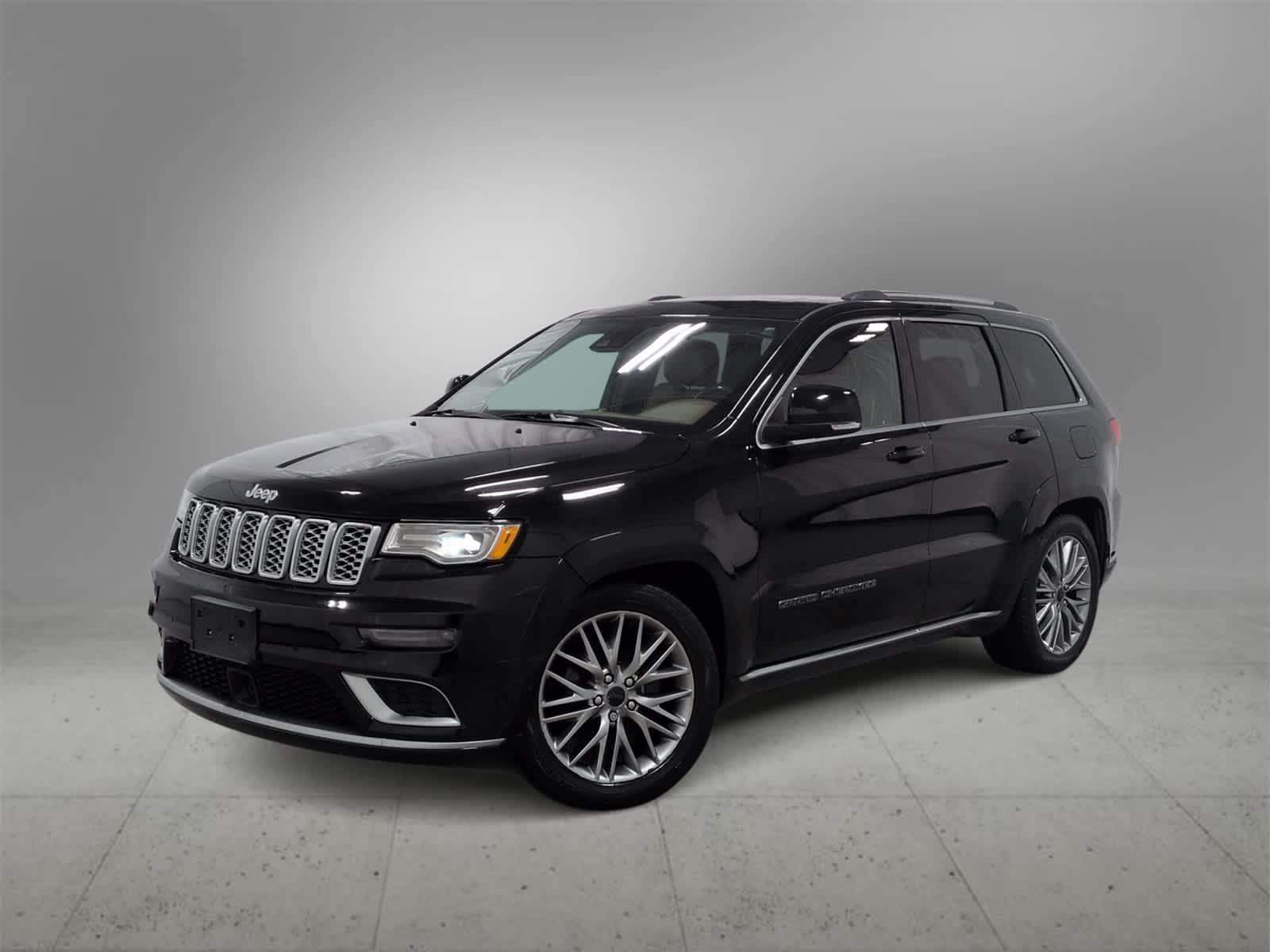 2017 Jeep Grand Cherokee Summit's photo