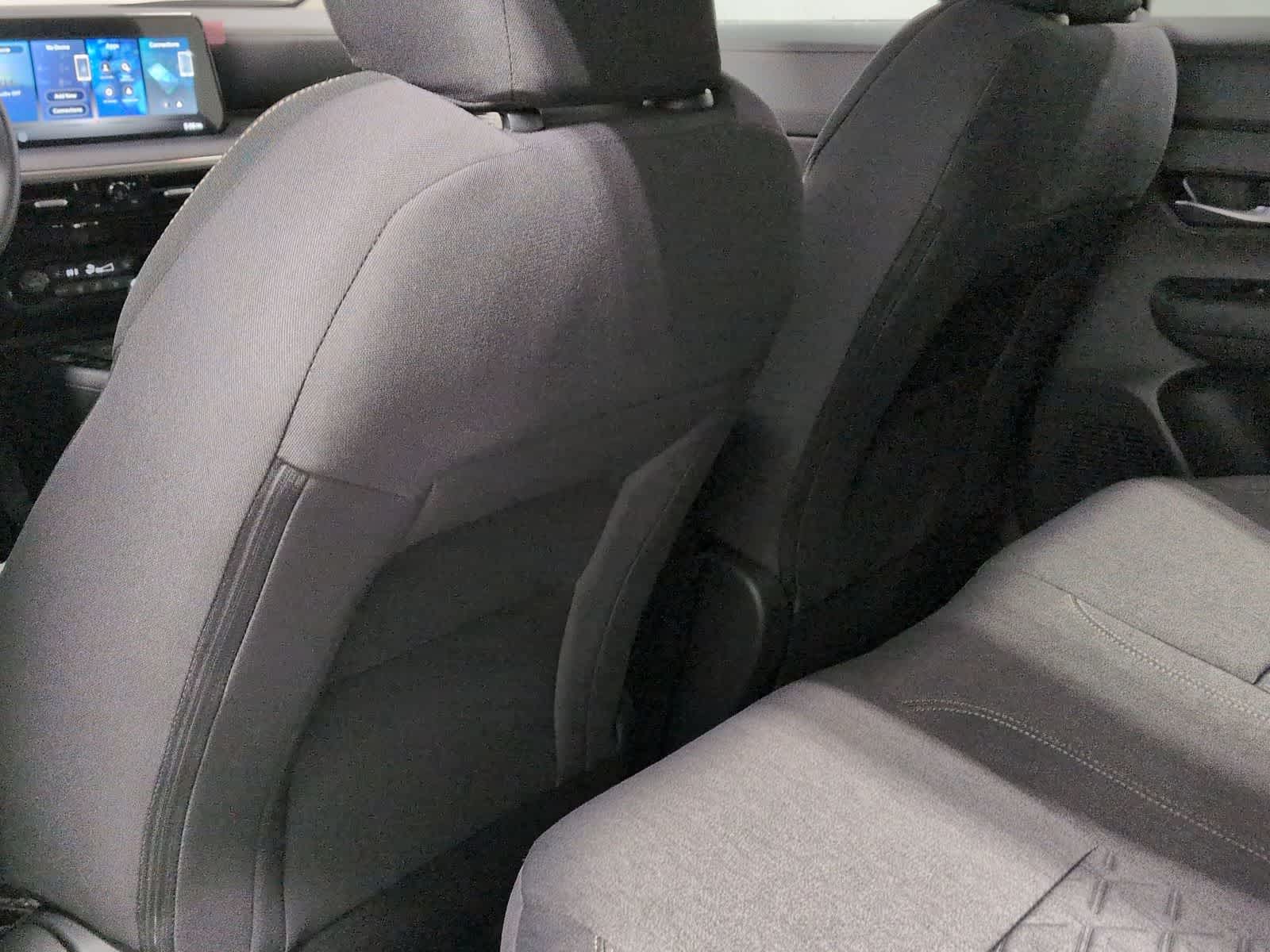 Thumbnail: 2026 Nissan Kicks - 24
