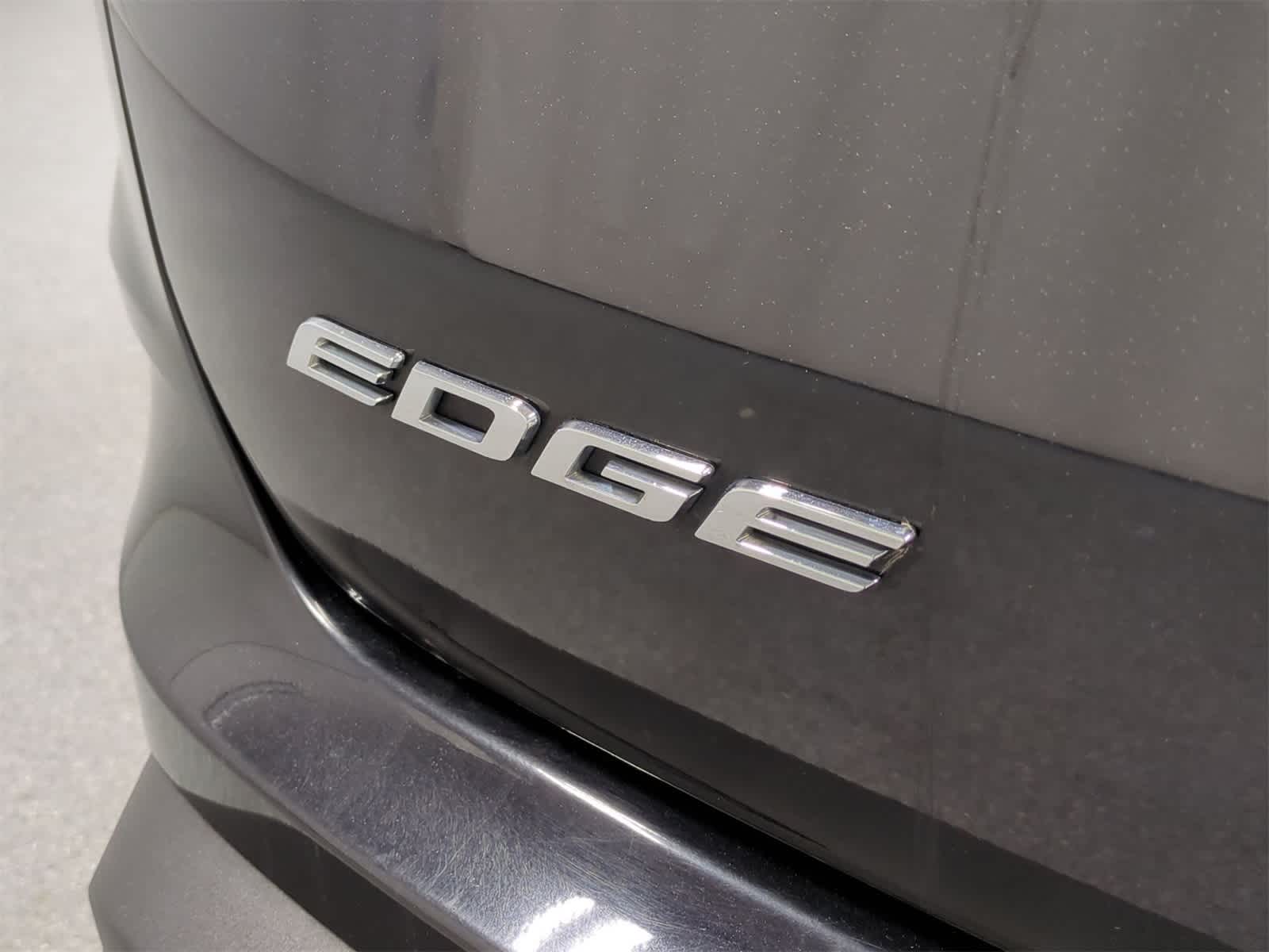 Thumbnail: 2020 Ford Edge - 13