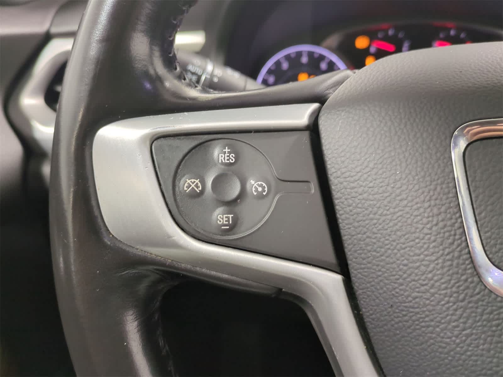 Thumbnail: 2019 GMC Acadia - 26