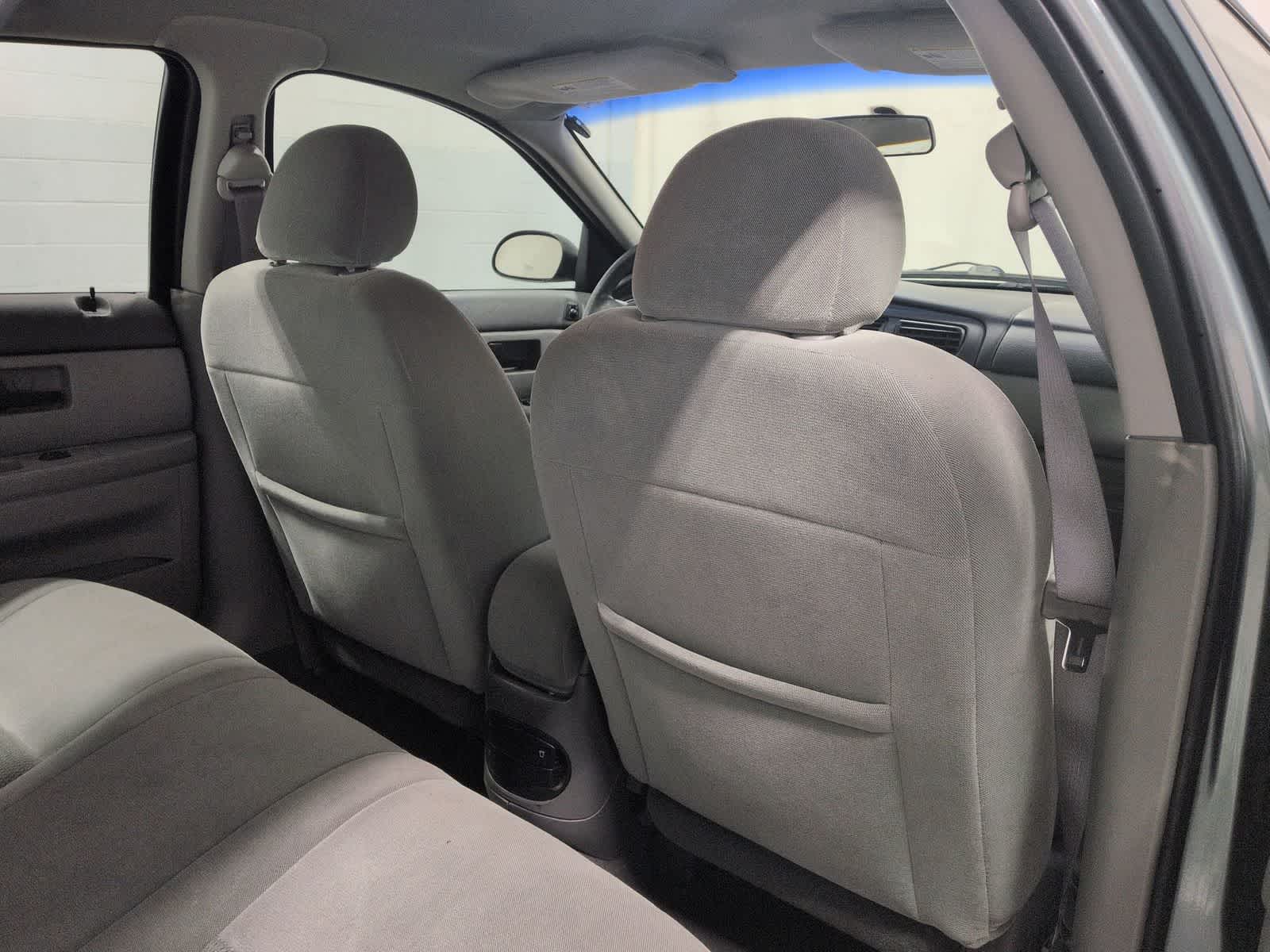 Thumbnail: 2006 Ford Taurus - 19