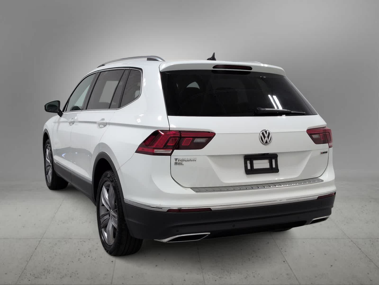 Thumbnail: 2021 Volkswagen Tiguan - 5