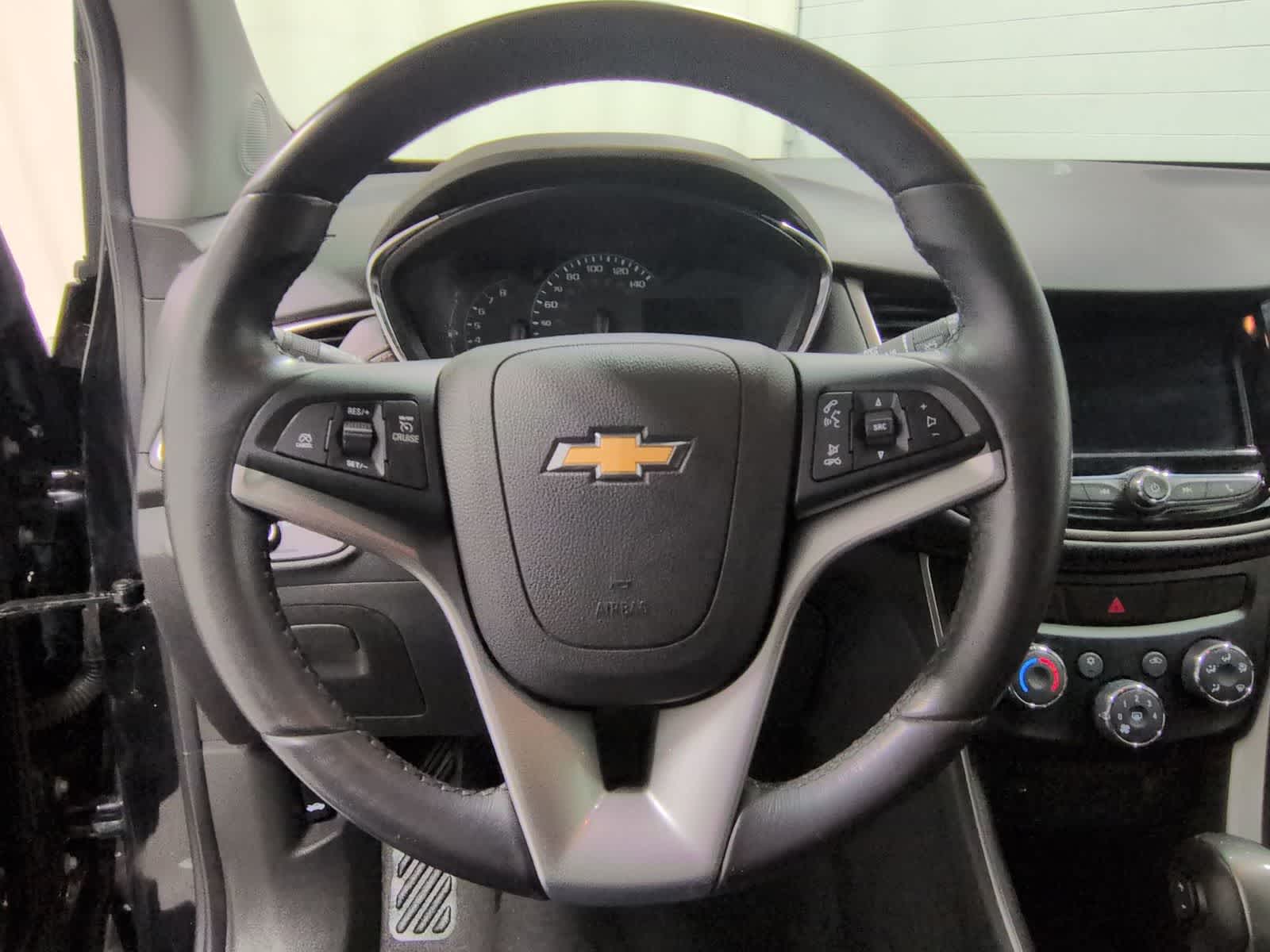 Thumbnail: 2019 Chevrolet Trax - 29