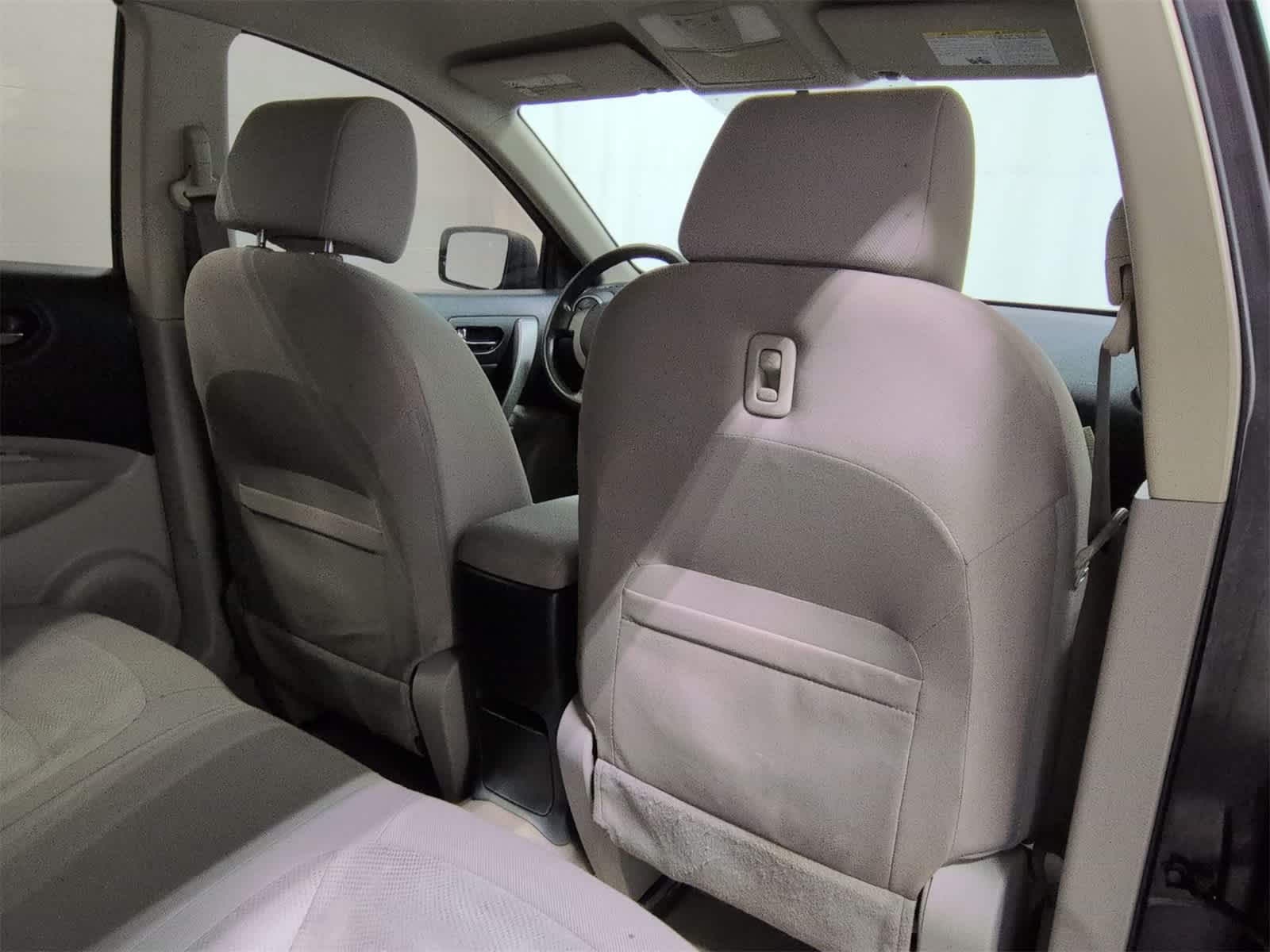 Thumbnail: 2014 Nissan Rogue - 19