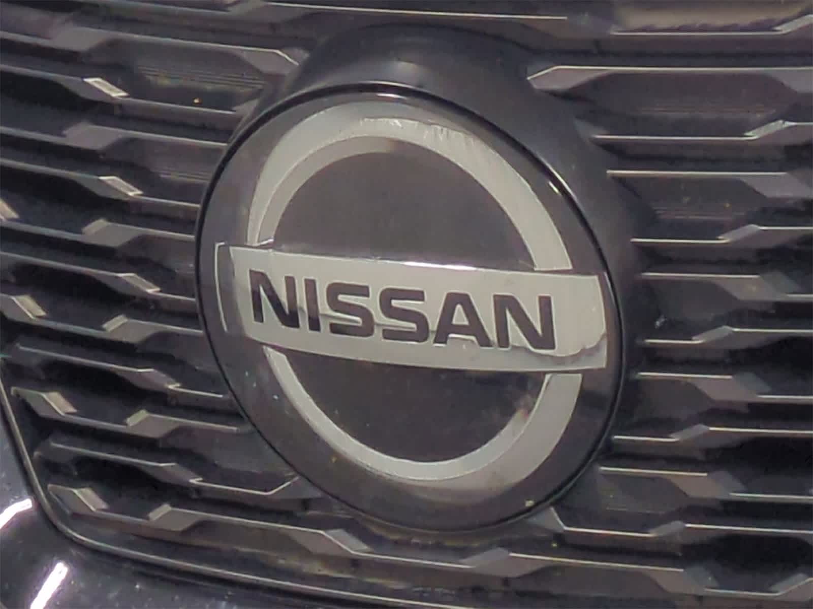 Thumbnail: 2018 Nissan Rogue - 12