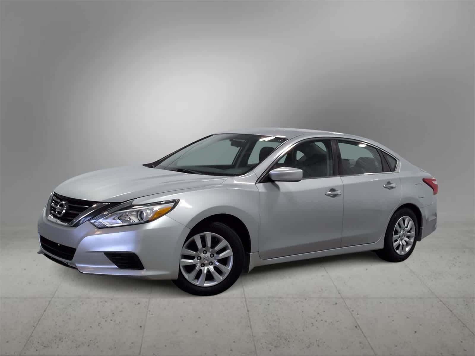 2017 Nissan Altima S -
                  Farmington Hills, MI