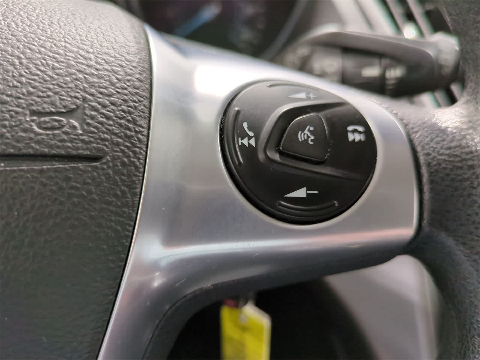 Thumbnail: 2016 Ford Escape - 25