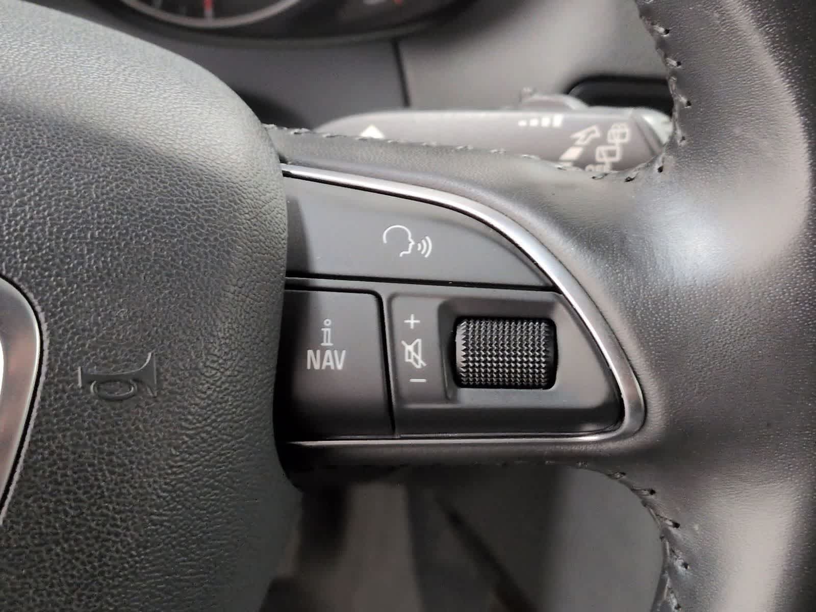 Thumbnail: 2014 Audi Q5 - 25