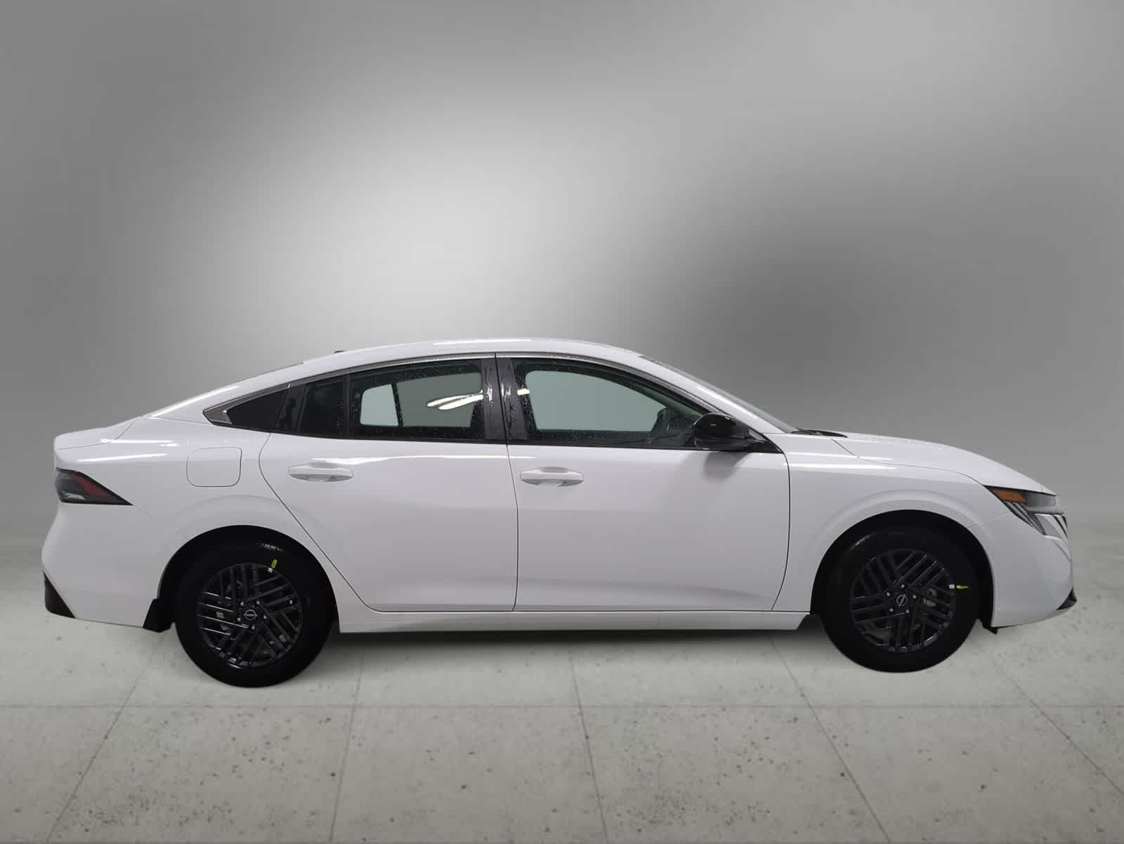 Thumbnail: 2026 Nissan Sentra - 9