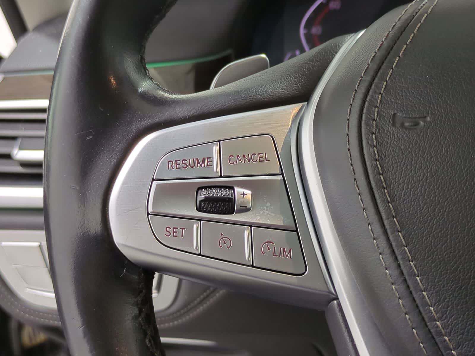 Thumbnail: 2020 BMW 7 Series - 25