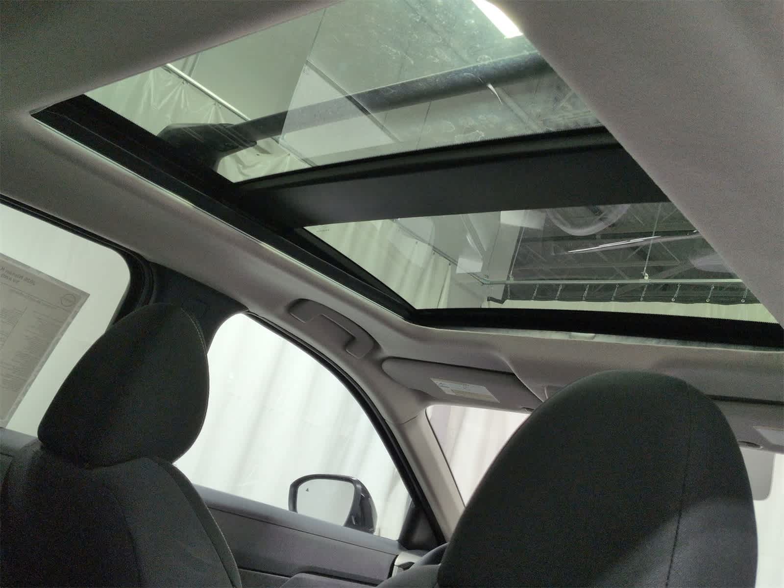 Thumbnail: 2026 Nissan Kicks - 23