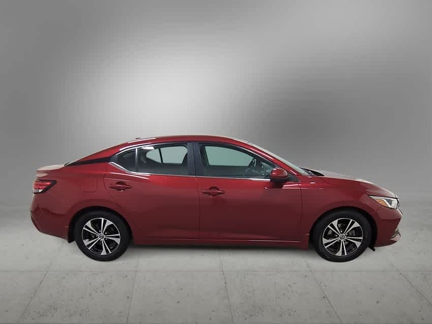 Thumbnail: 2022 Nissan Sentra - 9
