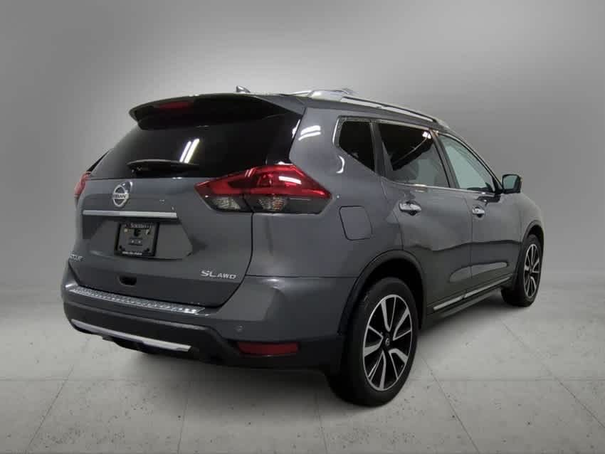 Thumbnail: 2020 Nissan Rogue - 8