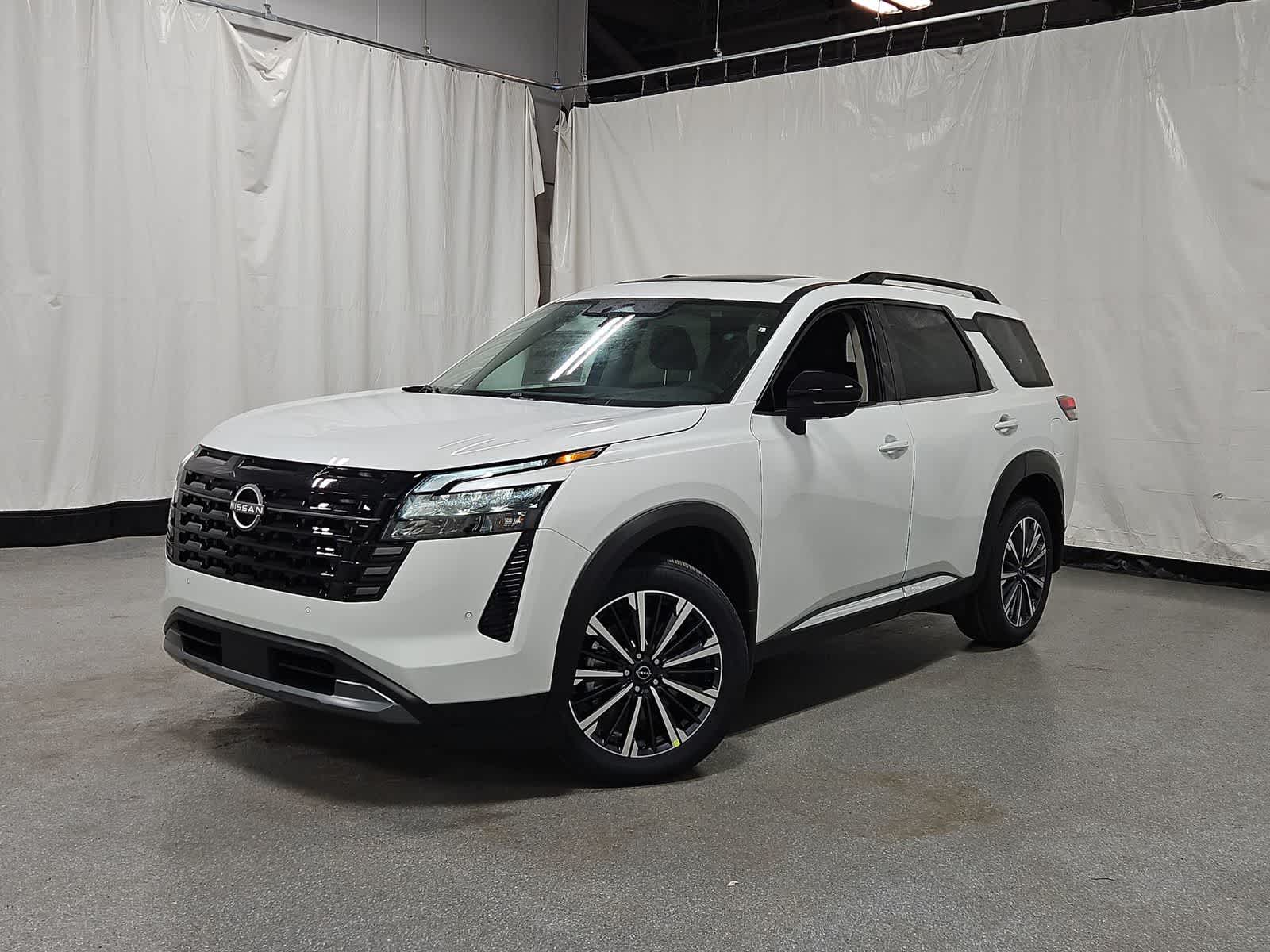 Thumbnail: 2026 Nissan Pathfinder - 1