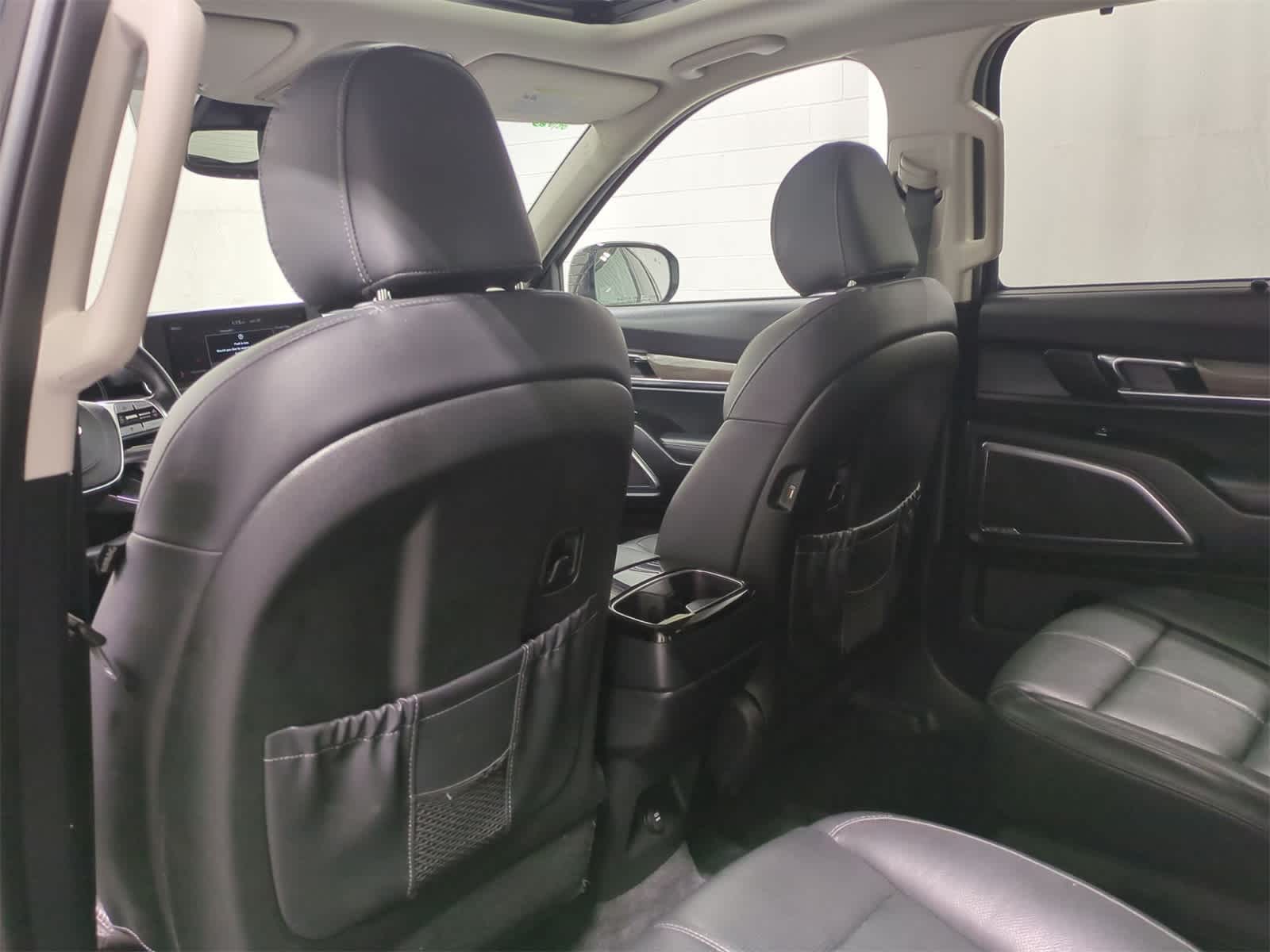 Thumbnail: 2020 Kia Telluride - 19