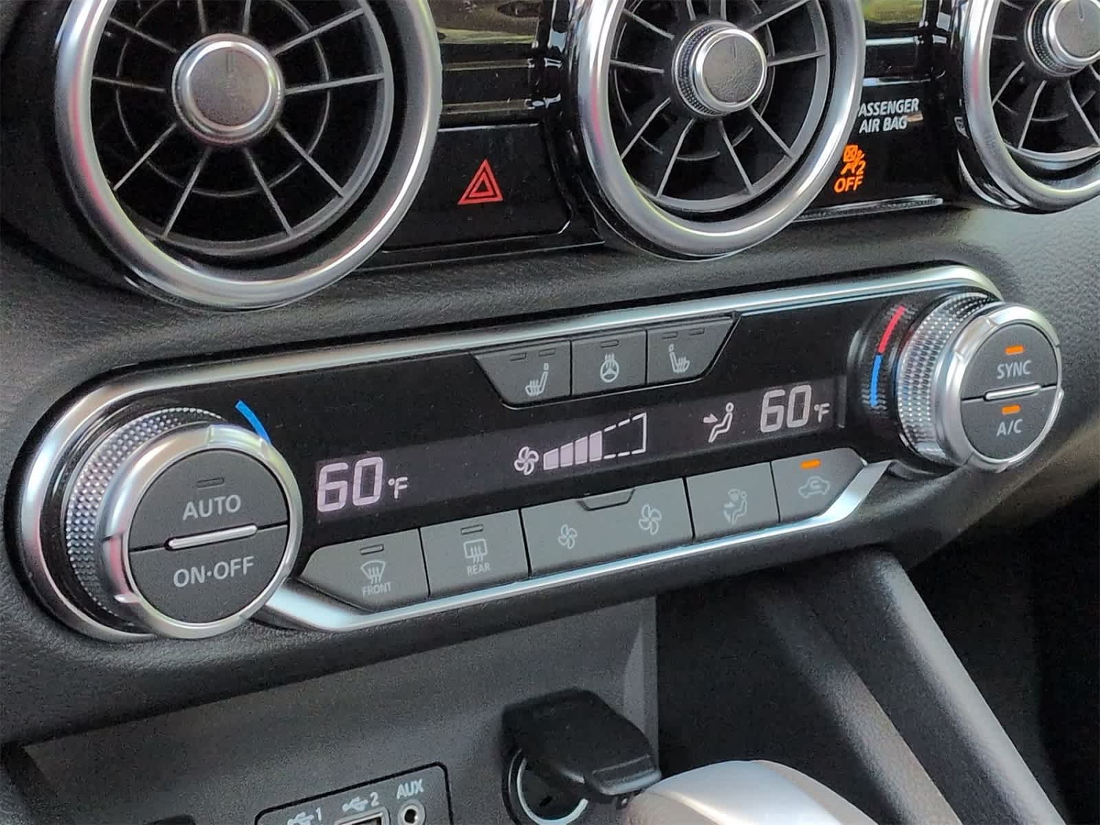 Thumbnail: 2025 Nissan Sentra - 30