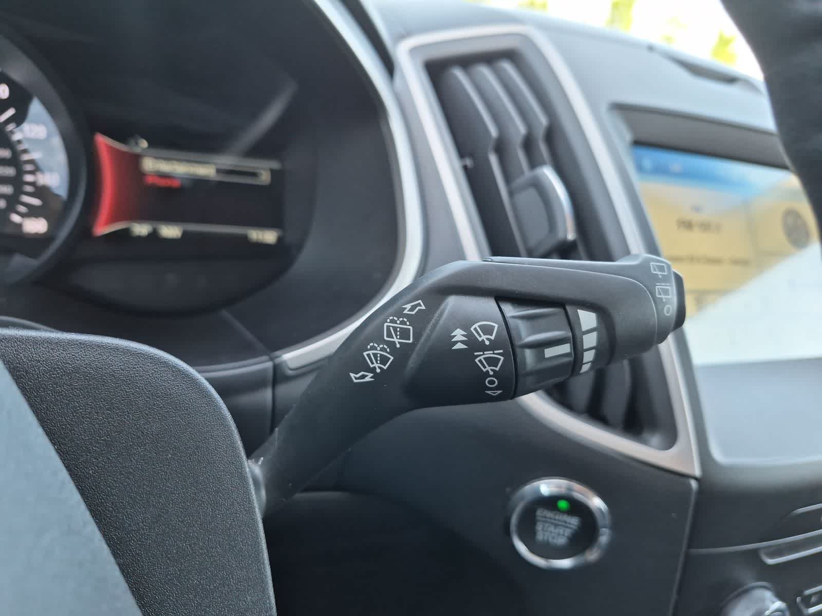 Thumbnail: 2018 Ford Edge - 26