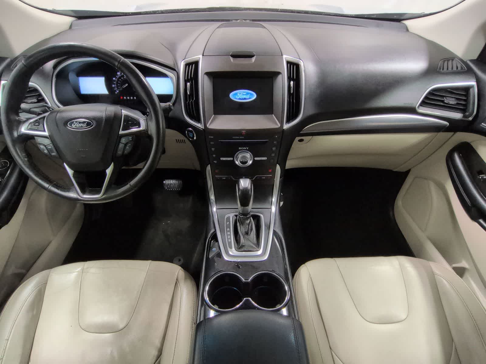 Thumbnail: 2017 Ford Edge - 15