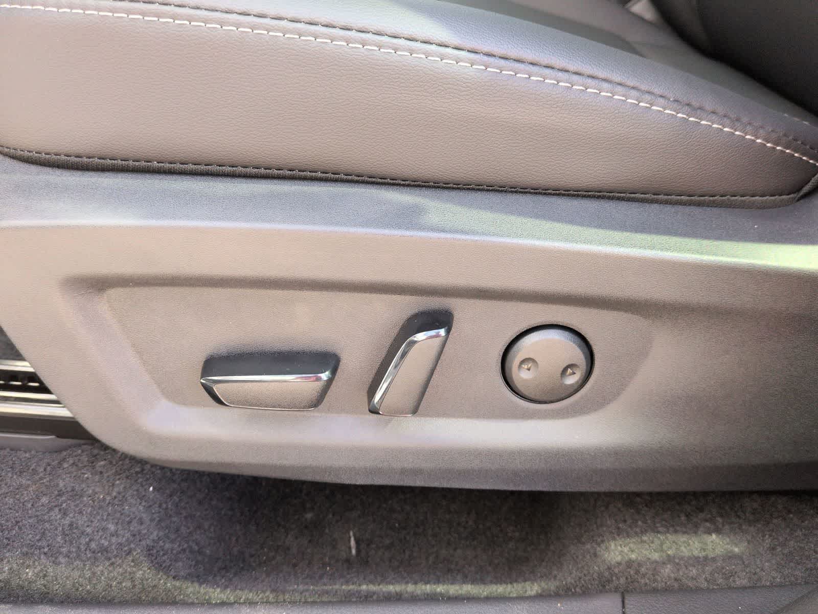 2025 Nissan Murano SL - Photo 18
