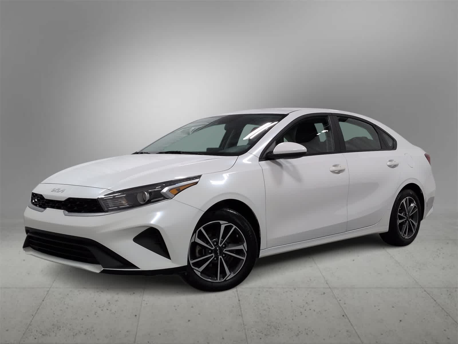 Thumbnail: 2023 Kia Forte - 1
