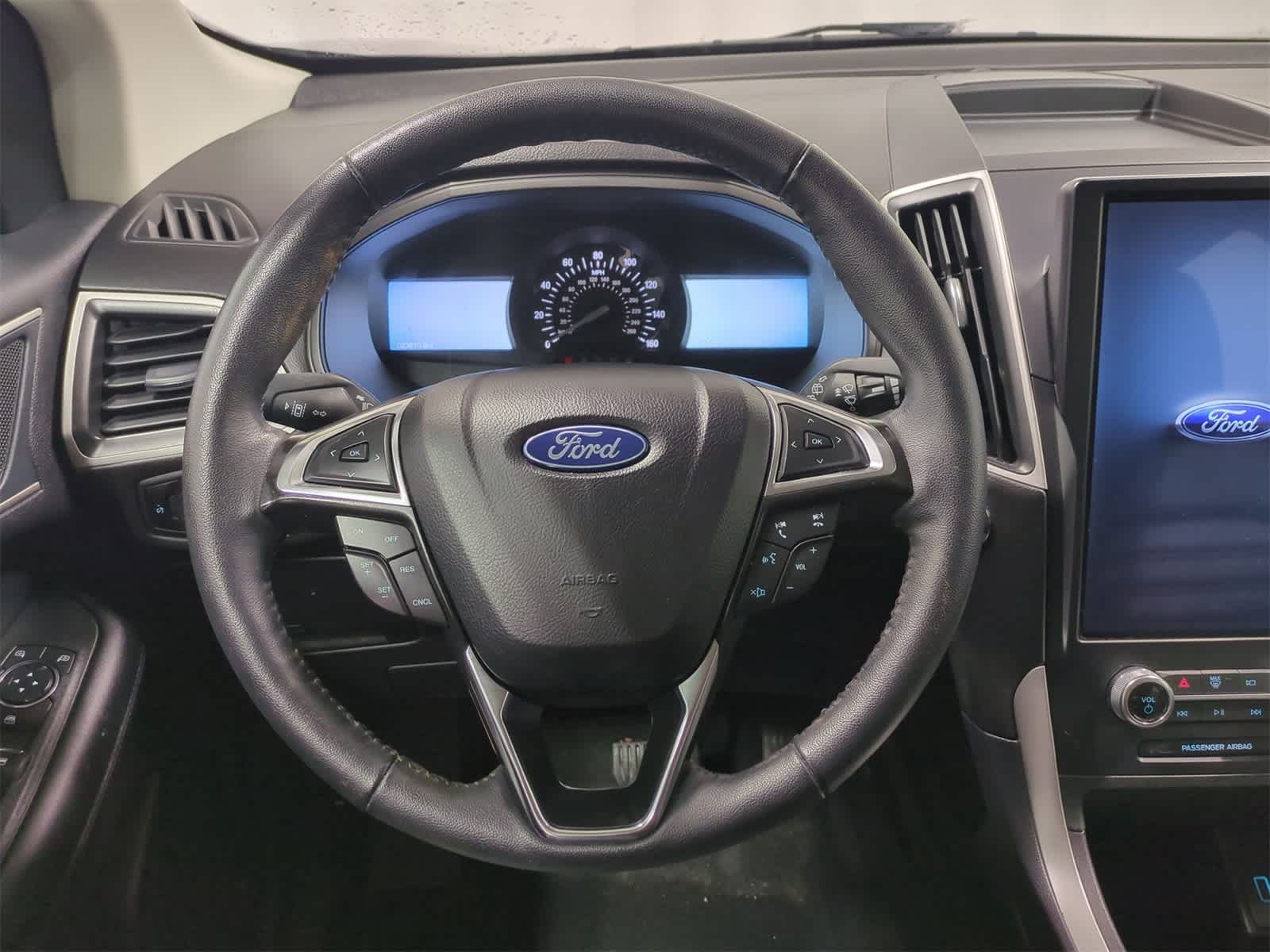 2024 Ford Edge SEL 23