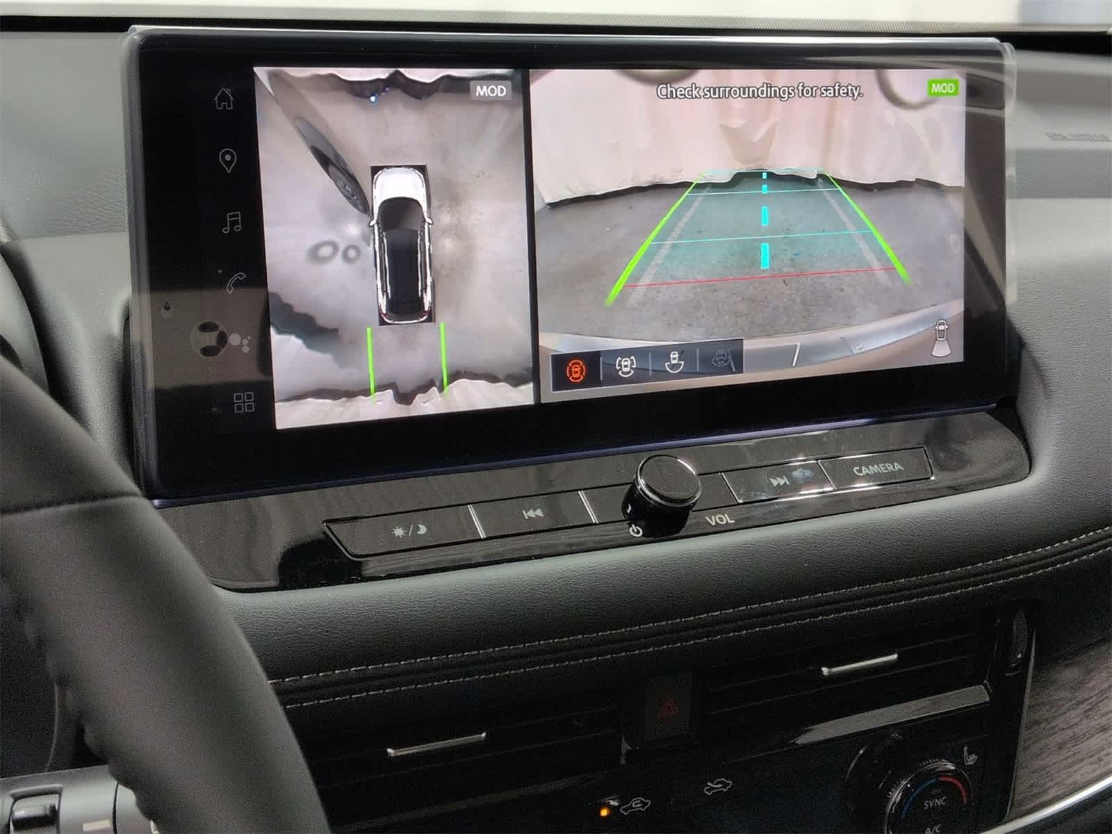 Thumbnail: 2026 Nissan Rogue - 32