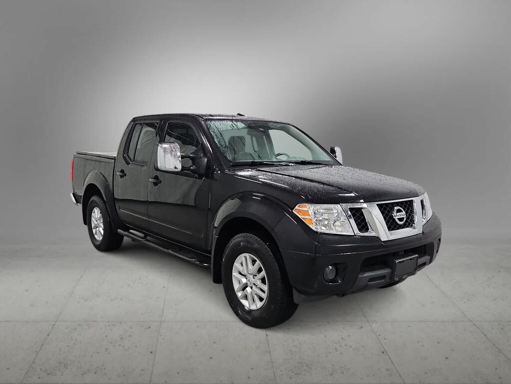 Used 2018 Nissan Frontier SV Truck Crew Cab