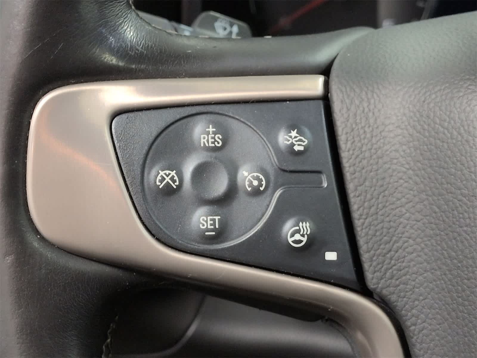 Thumbnail: 2015 GMC Sierra 2500 - 25