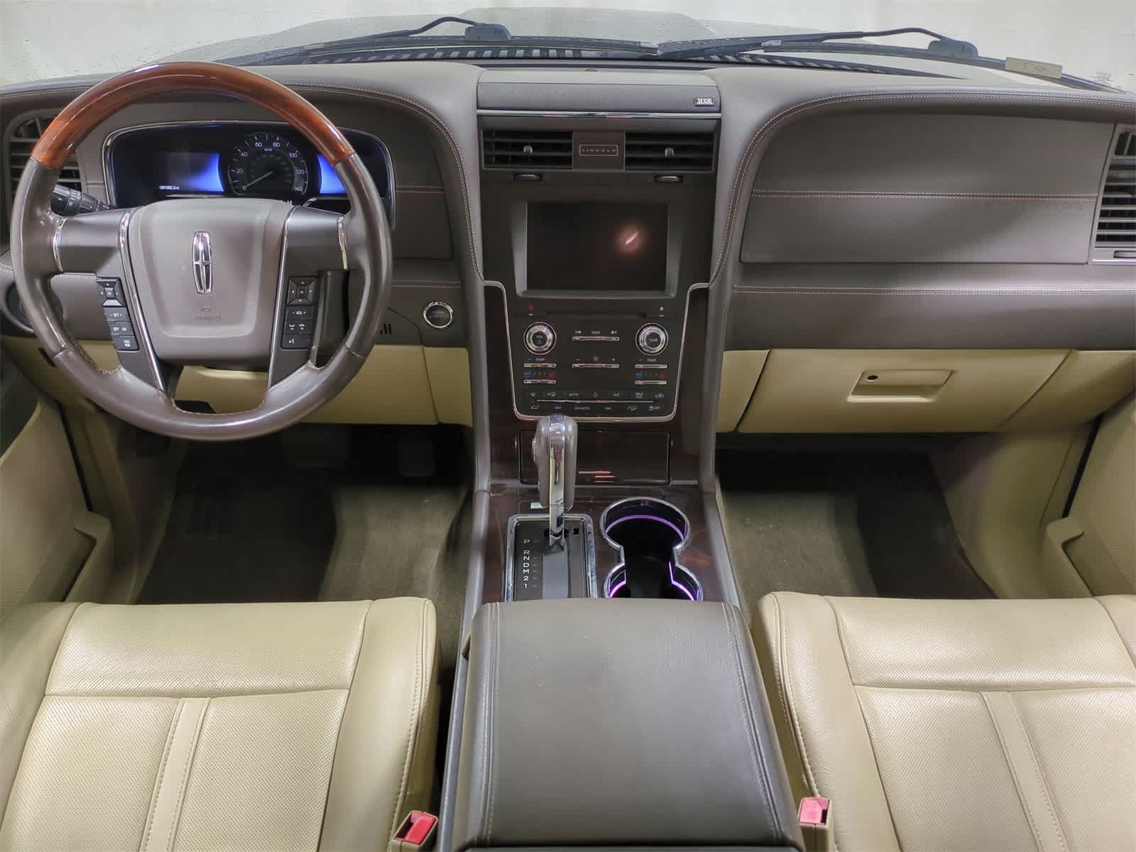 Thumbnail: 2017 Lincoln Navigator - 16