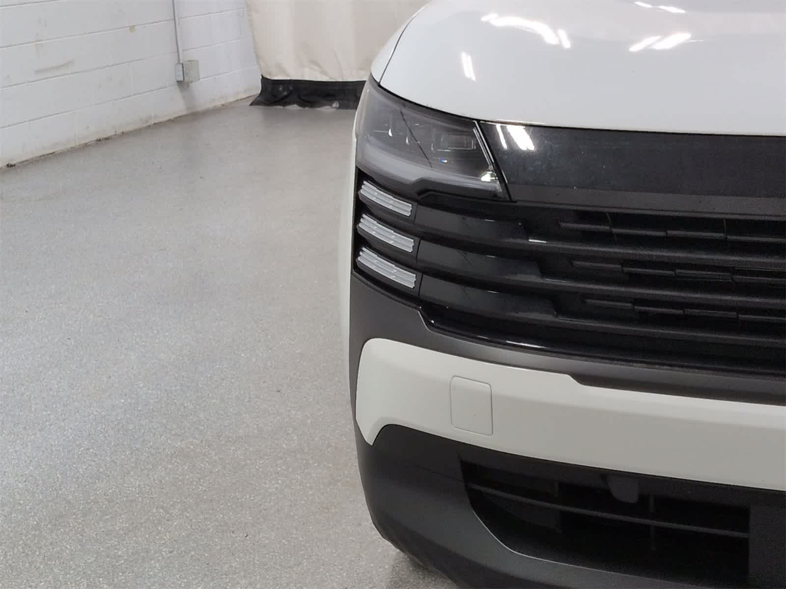 Thumbnail: 2025 Nissan Kicks - 11