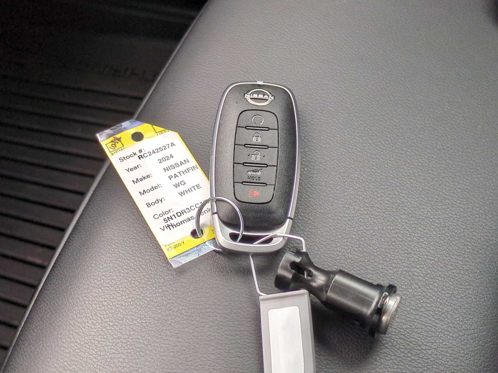 Thumbnail: 2024 Nissan Pathfinder - 35