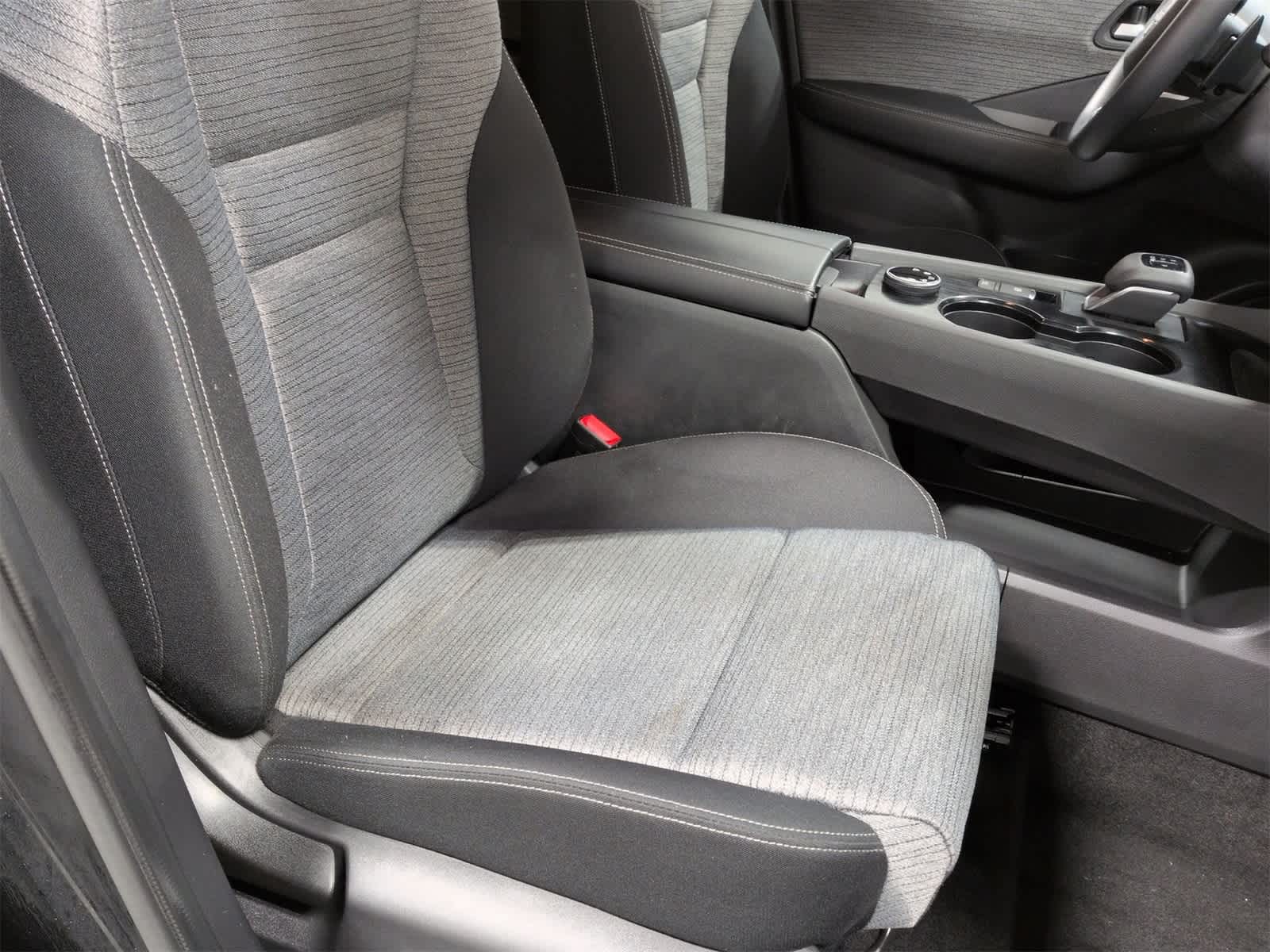 Thumbnail: 2023 Nissan Rogue - 22