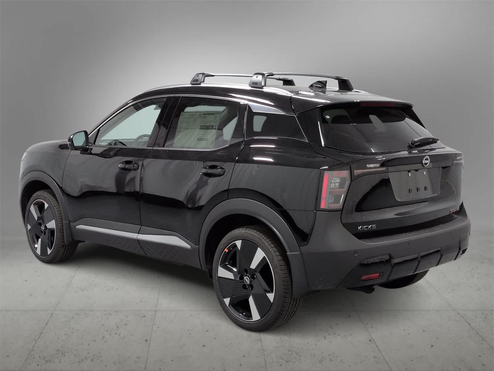 Thumbnail: 2026 Nissan Kicks - 6