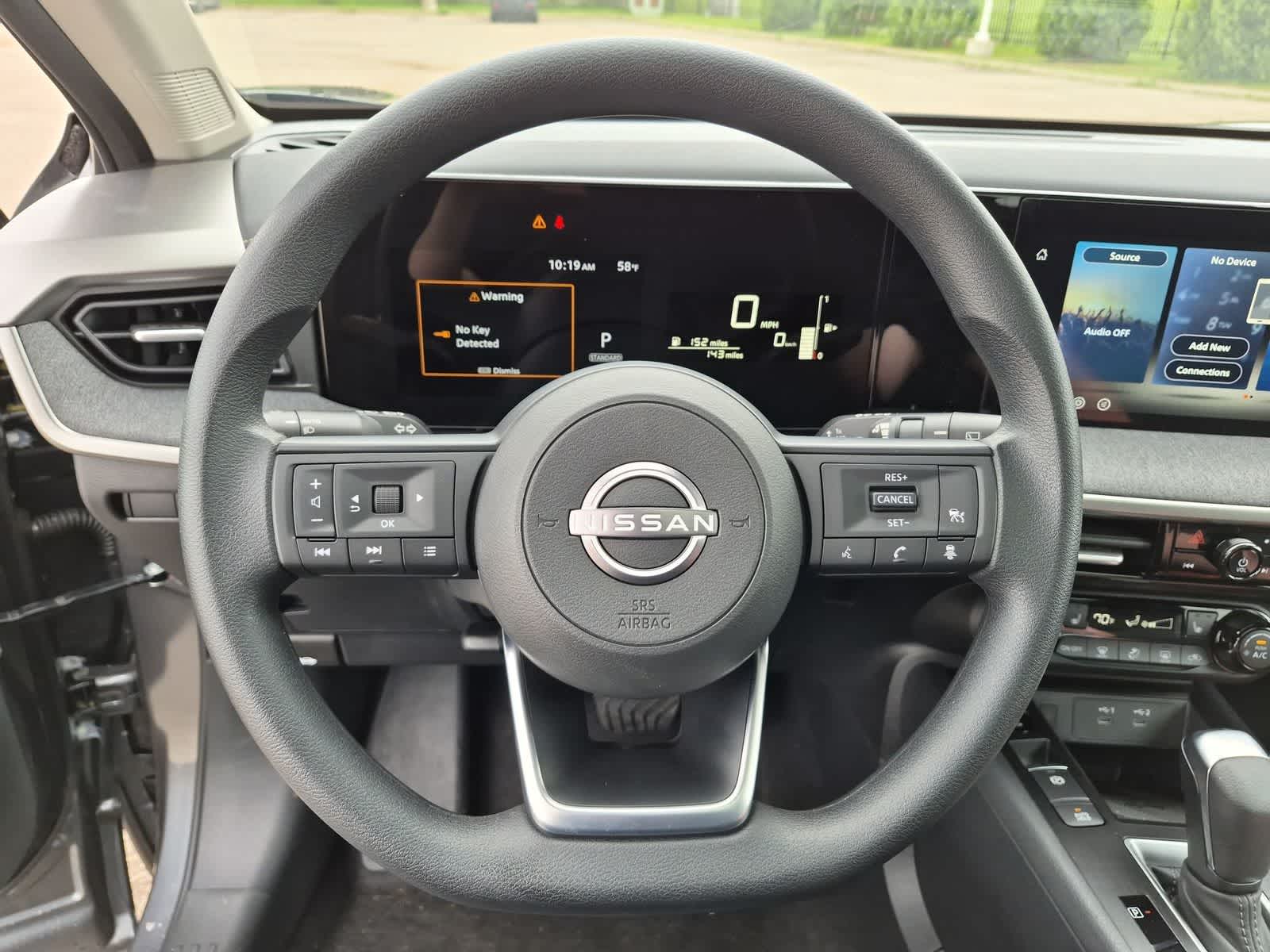 Thumbnail: 2026 Nissan Kicks - 31