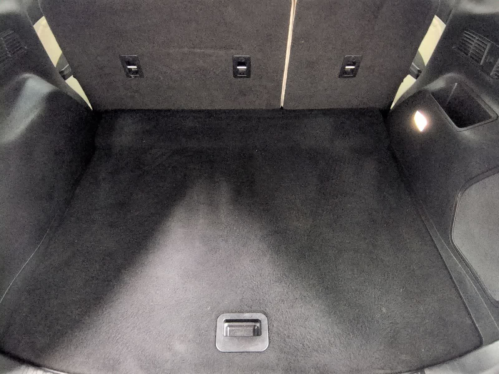 Thumbnail: 2017 Ford Edge - 35