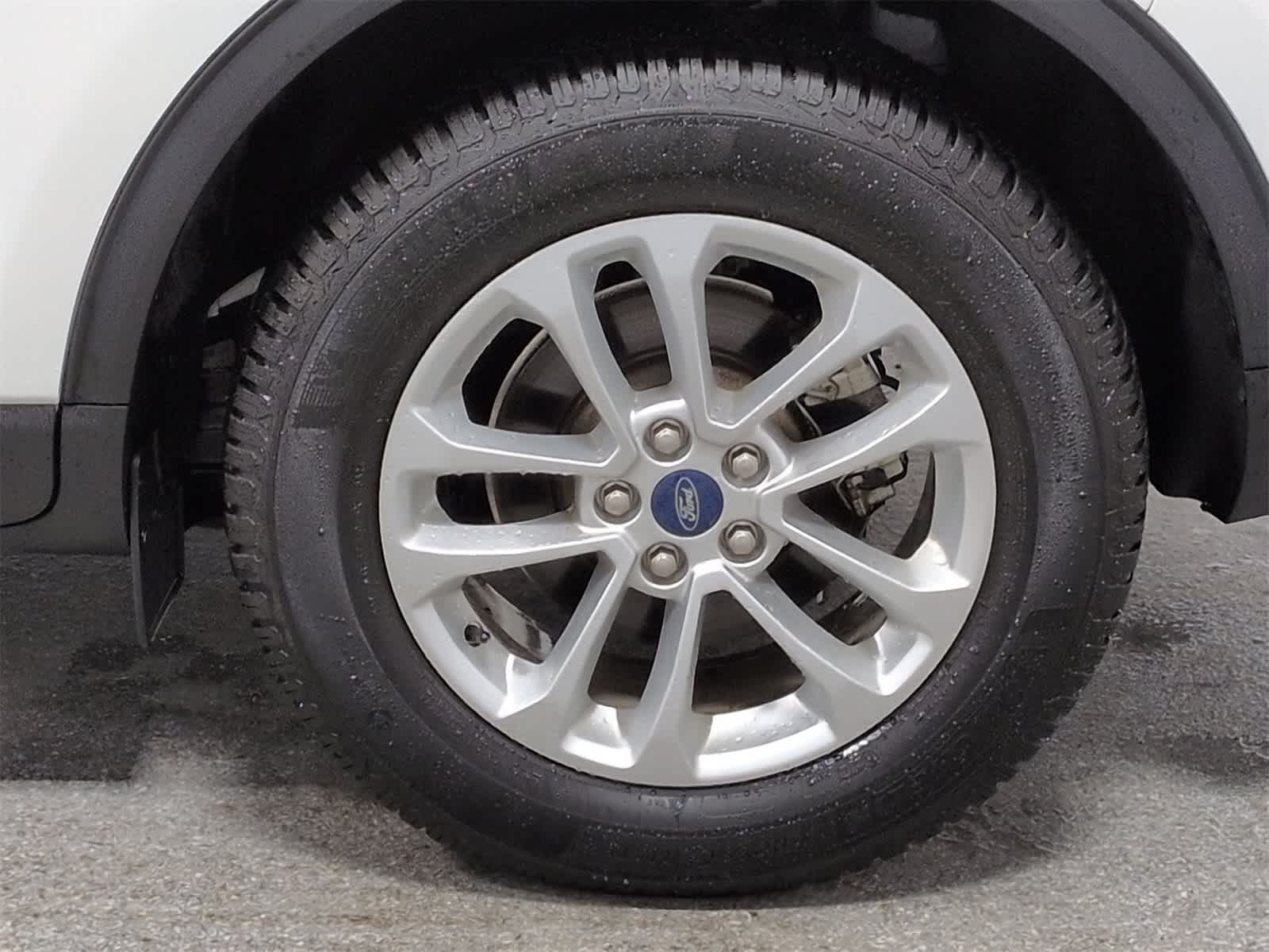 Thumbnail: 2020 Ford Escape - 14