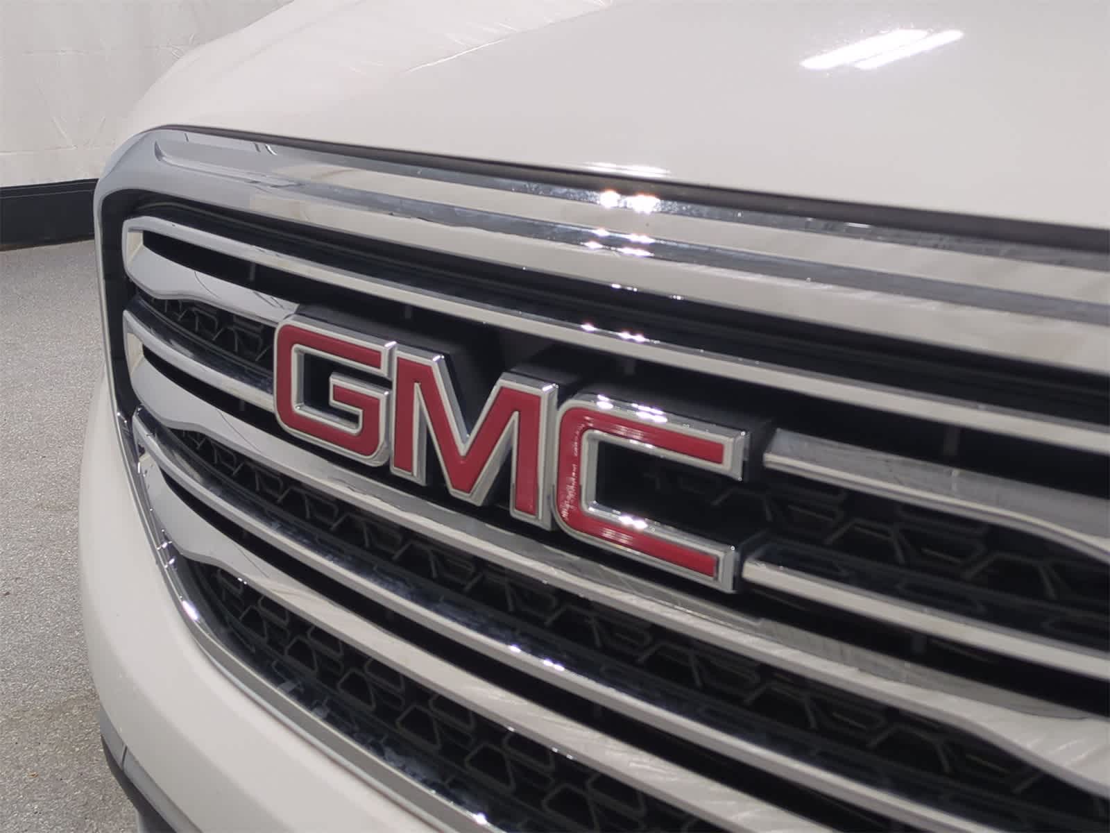 Thumbnail: 2019 GMC Acadia - 12
