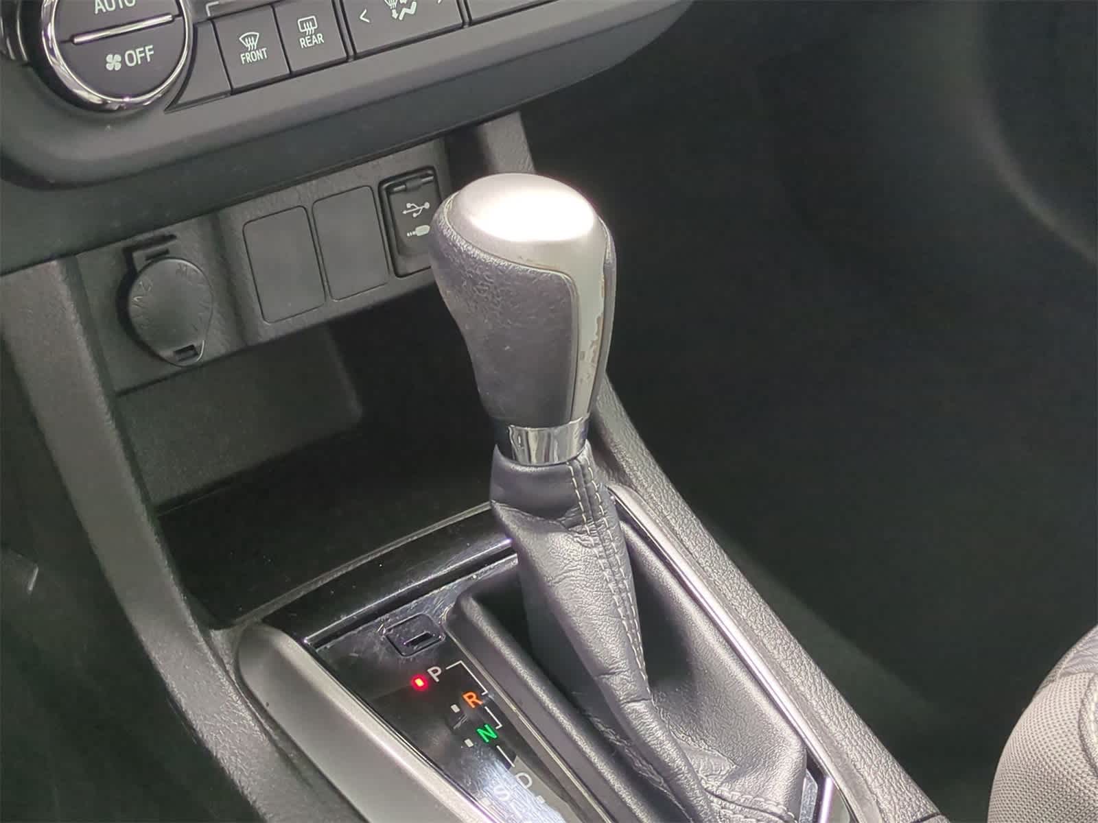 Thumbnail: 2016 Toyota Corolla - 30