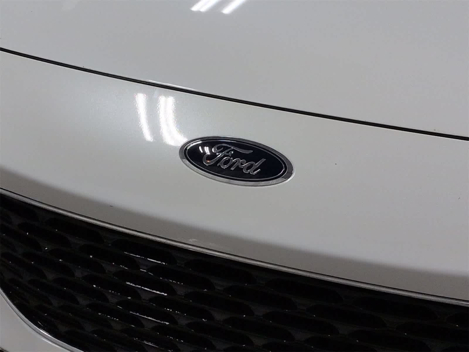 Thumbnail: 2020 Ford Escape - 12