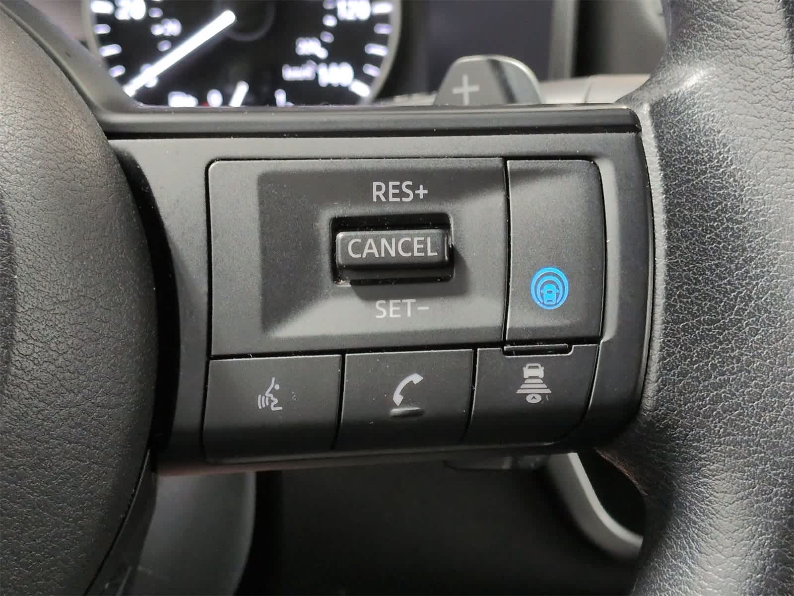 Thumbnail: 2024 Nissan Rogue - 25