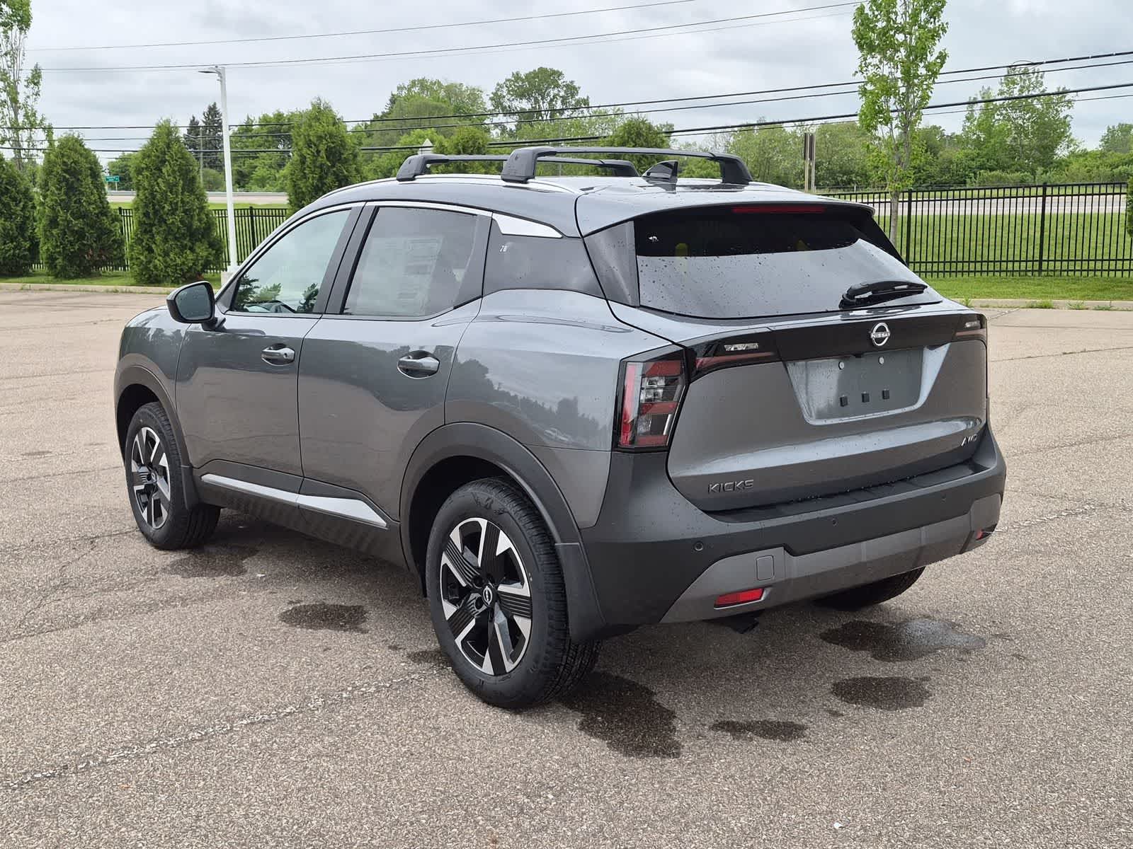 Thumbnail: 2026 Nissan Kicks - 12