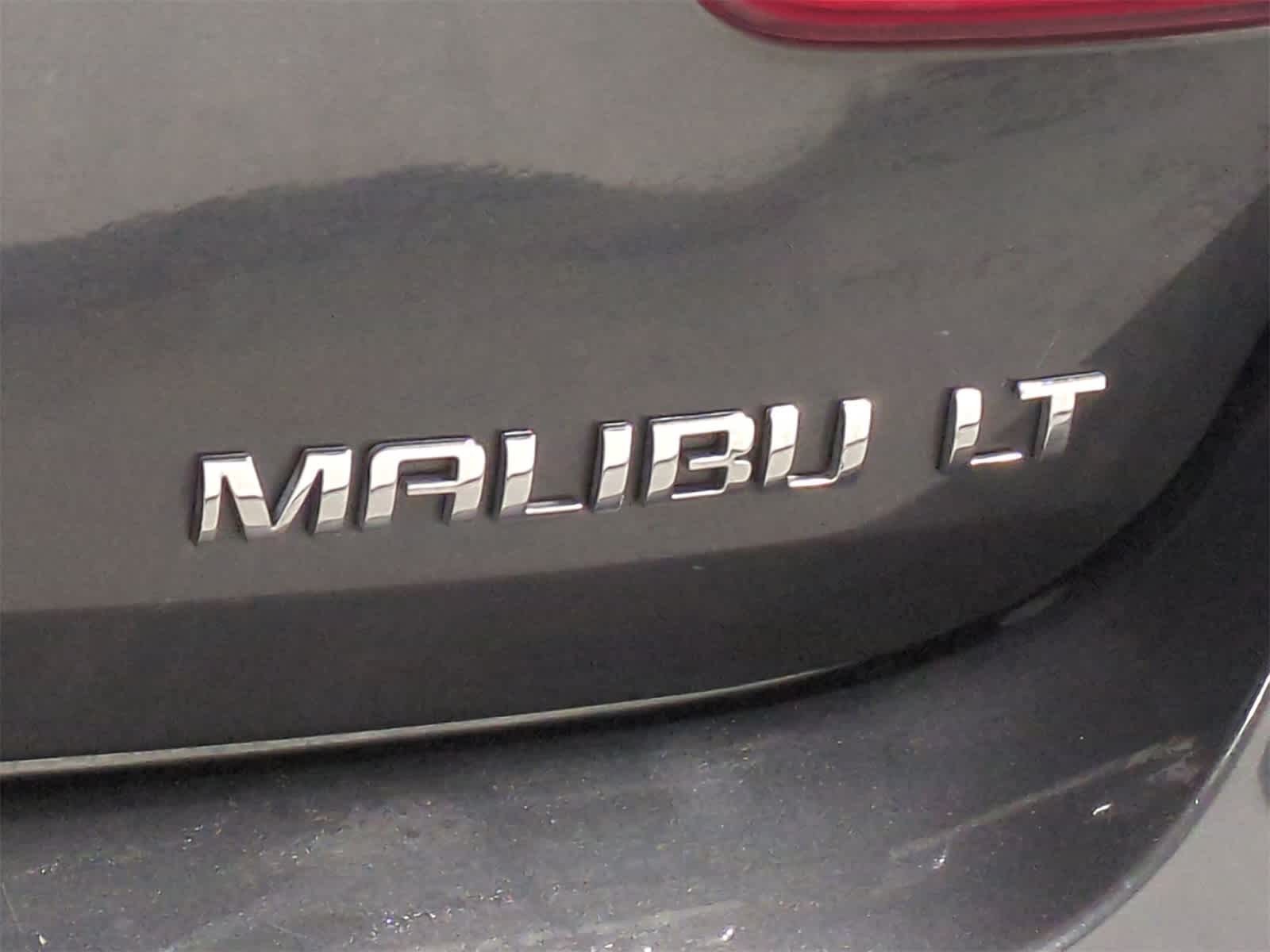 Thumbnail: 2014 Chevrolet Malibu - 12
