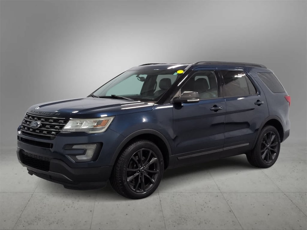 Used 2017 Ford Explorer XLT SUV